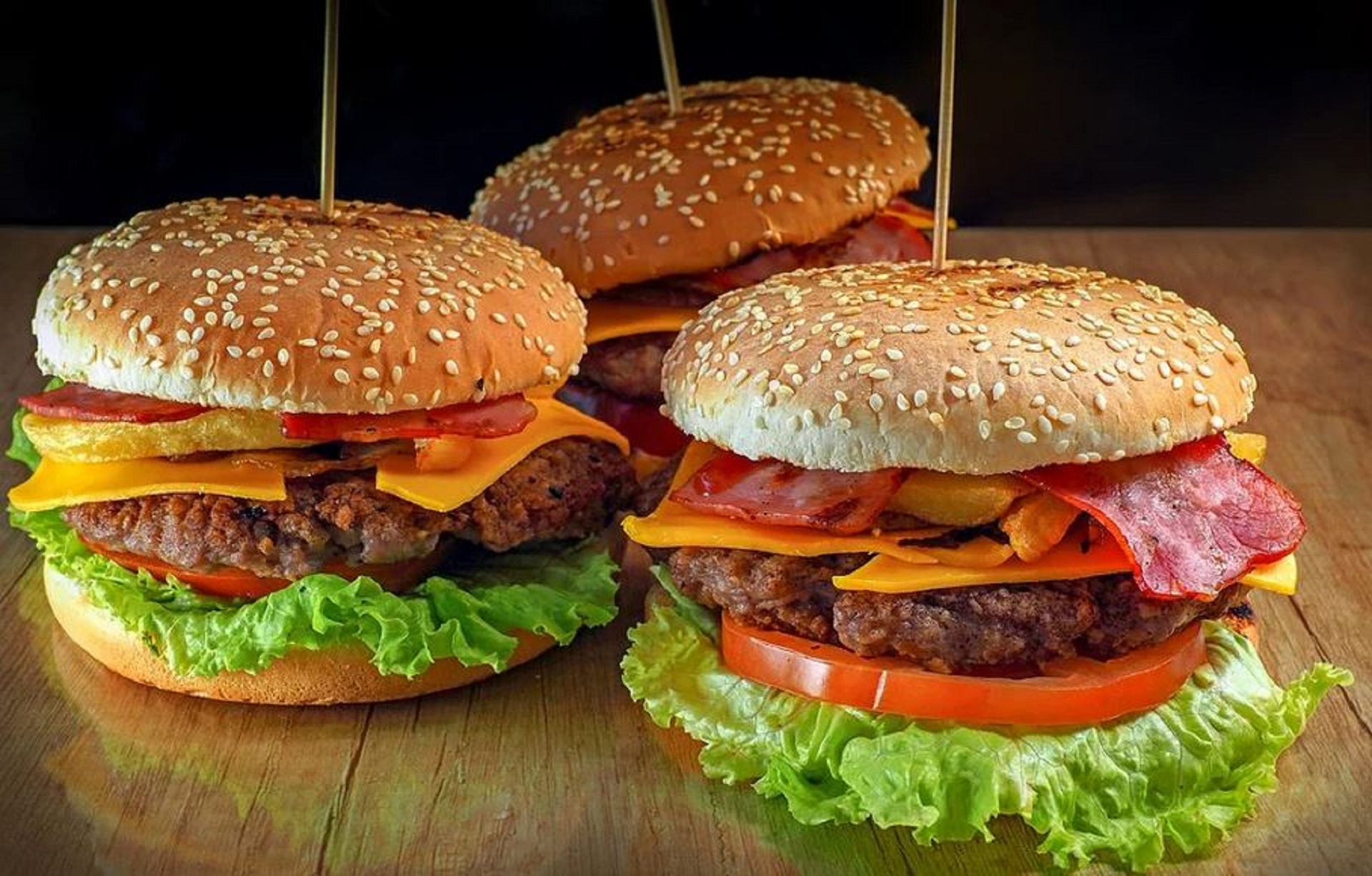 Le burger, le sandwich roi des fast-foods