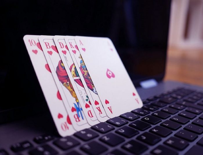 Casino en ligne gratuit : comment jouer aux jeux d'argent sans rien dépenser ?